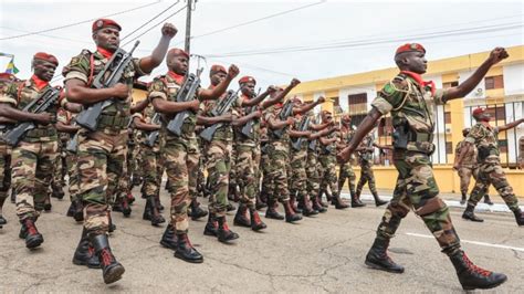 Afrique Au Gabon La Pr Sence Militaire Fran Aise R Orient E Vers La