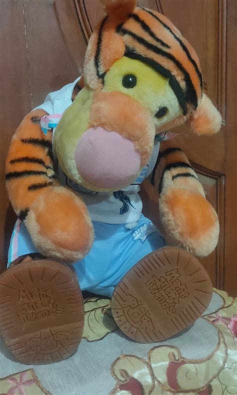 Boneka Disney Piglet Dan Tiger Toys Collectibles Mainan Di Carousell