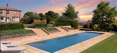 Make Your Dreams A Reality And Design Your Home Swimming Pool Luxury