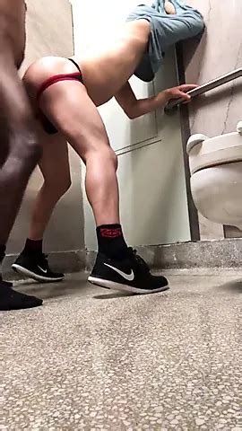 Stall Fucking Gay Black Bareback Porn Video 75 XHamster