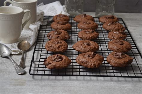 Galletas De Chocolates Rellenas Con Nutella Polin En La Cocina