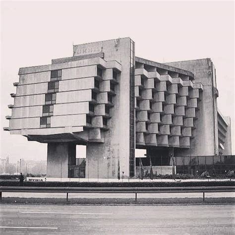 Angel Muñiz on Twitter Forum Hotel Kraków 1978 89 by architect