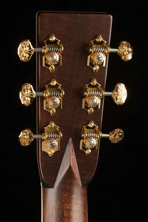 Martin Headstock With Gold Waverly Open Back Tuners Guitar Tuners