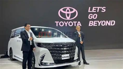 Toyota Alphard Hybrid Resmi Meluncur Di Giias