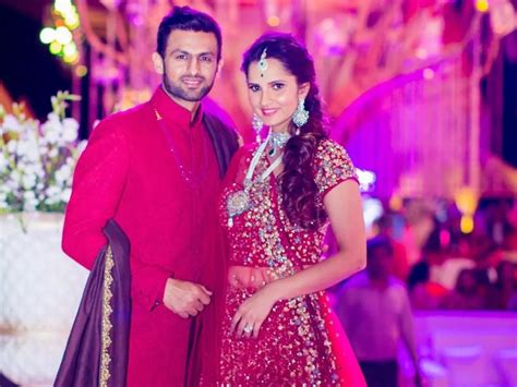 Sania Mirza Shoaib Malik Divorce अलग हो रहे हैं शोएब मलिक और सानिया