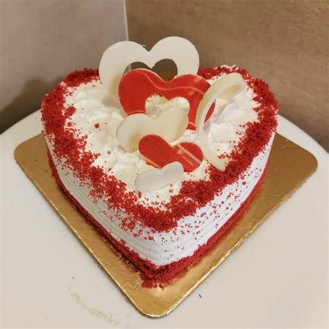 Order Heart Shape Red Velvet Cake Online Get Same Day Delivery Pan