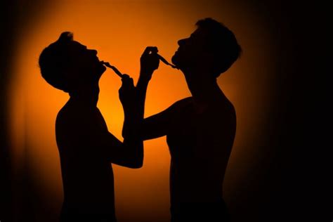 Bud Sex En Su Traducci N Sexo Entre Amigos Compadres Panas