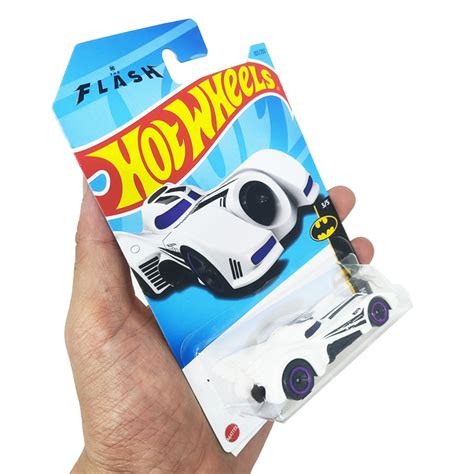 Ch I M H Nh Si U Xe Hot Wheels C Batman Batmobile Model