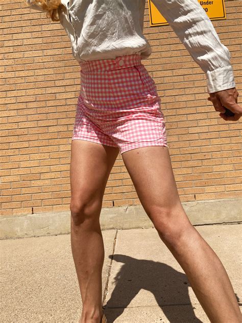 Pink Gingham Shorts Butterick 9779 — Victoria Martinez