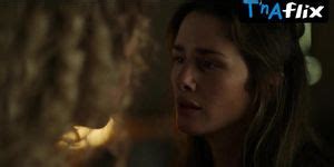 Julia Schlaepfer Lesbian Scene In American Horror Stories Tnaflix