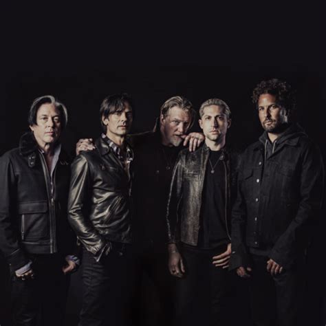 Queens of the Stone Age: best songs · discography · lyrics