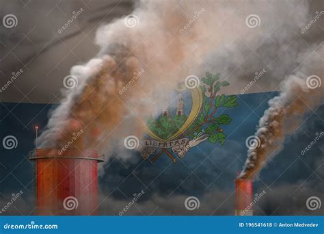 Concepto De Calentamiento Global Humo Pesado De Chimeneas Vegetales