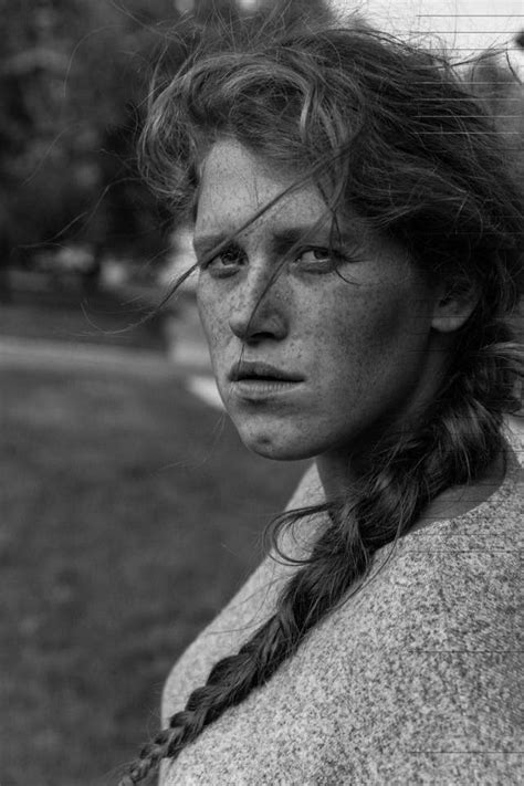 Варвара Шмыкова — биография, фильмография, фотографии актрисы