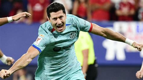 Kolejny gol Lewandowskiego w La Lidze Polak uratował Barcelonę WIDEO