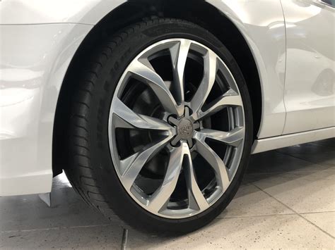 2012yアウディ A6アバント2．8fsiクワトロをご納車させて頂きました。 輸入車専門 Tucgroup横浜港南店