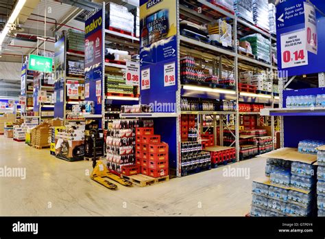 Cash And Carry