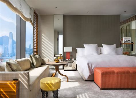 Hong Kong Accommodations | Rosewood Hotel Rooms & Suites