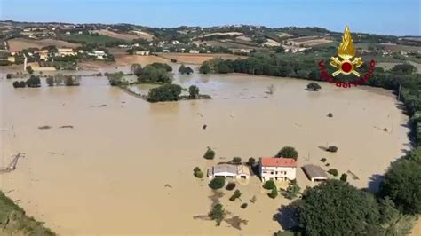 Maltempo Marche Ricognizione Aerea Sulle Aree Di Senigallia Video