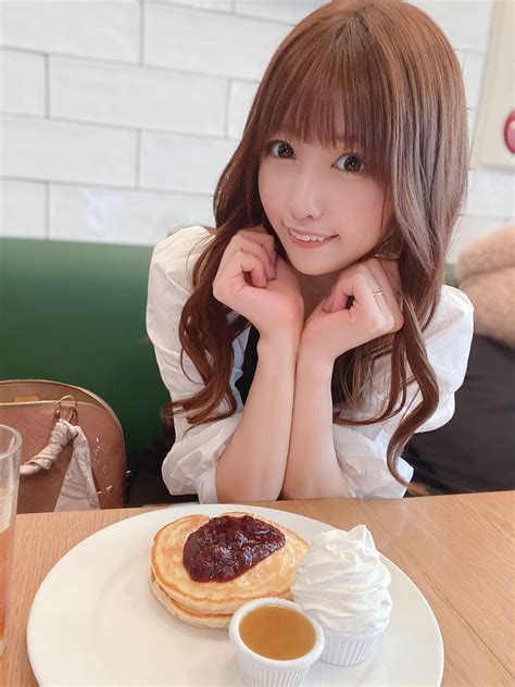 朝日奈かれん🦋 On Twitter 彼女とデートなうに使っていいよ🥞 Kvxe1cjmoe Twitter