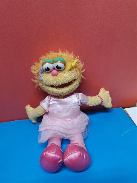 Sesame Street Zoe Plush Toy | ubicaciondepersonas.cdmx.gob.mx