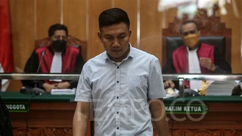 Sidang Teddy Minahasa Jpu Hadirkan Ahli Digital Foto Tempo Co