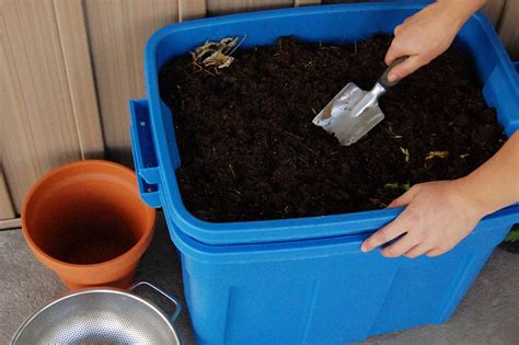 How To Make A Compost Bin Using Plastic Storage Containers