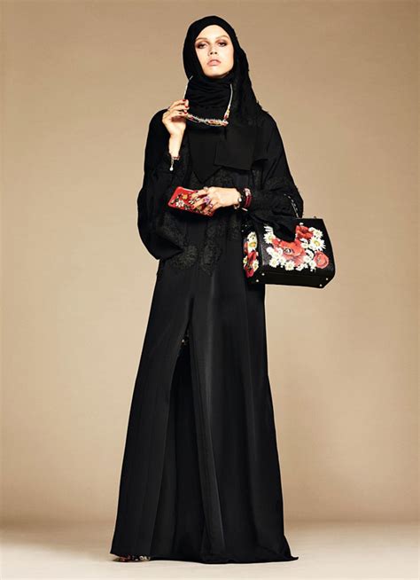 Dolce Gabbana lanza su primera colección de hijabs Panda Curioso