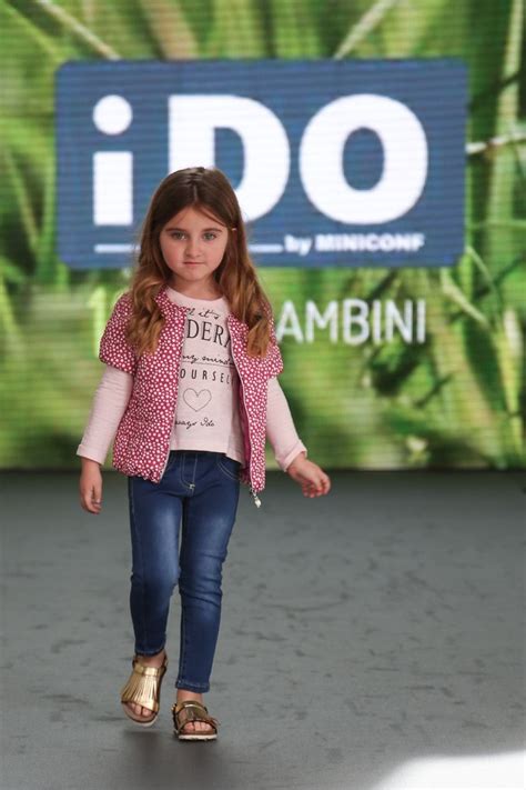 IDO En La Pasarela Valencia Petit Walking Valencia Ss 2016