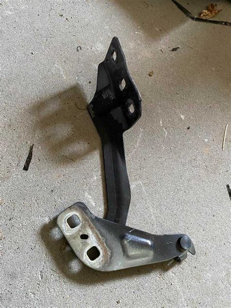 Sruba m4.2x20 z podkl- Ford MK5, Fusion, Kuga, Mustang - W716345-S450B ...