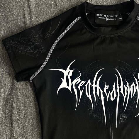 breathedivinity compression shirt size small final depop