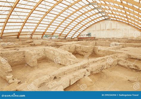 The Ancient Neoloithic City of Catal Hoyuk in Turkey, Founded Over 9000 ...