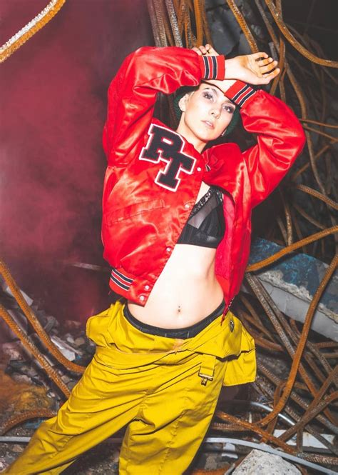 10 Best Thrift Stores In Kansas City For Bargains Before BBQ