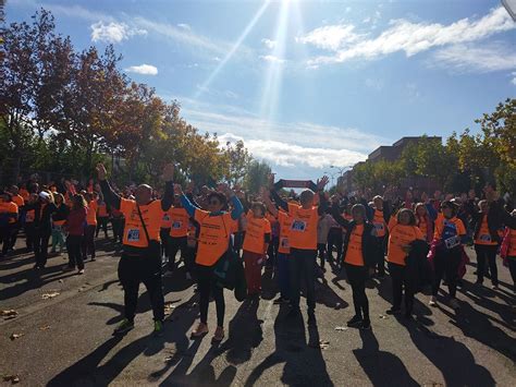 Medio Millar De Personas Salen A Las Calles De Ponferrada Para