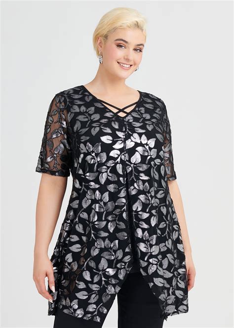 Shop Plus Size Jazzy Short Sleeve Tunic In Black Taking Shape Au