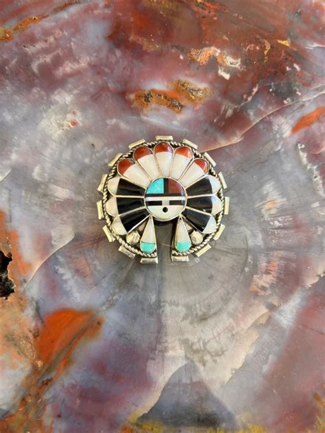 Beautiful Vintage Zuni Sunface Headress Sterling Pend Gem