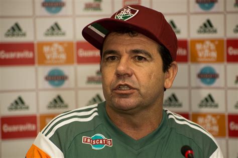 Fotos Enderson Moreira Apresentado Como Novo T Cnico Do Fluminense