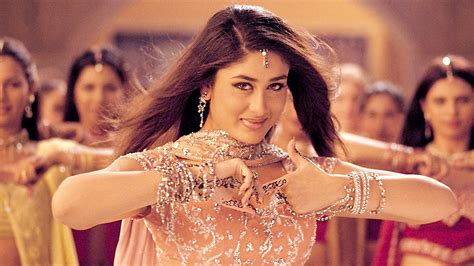 Recreate Kareena Kapoor Khan’s Bole Chudiyan outfit at your BFF’s sangeet - Flipboard