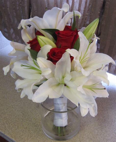 White Lilies And Red Roses Bridal Bouquet Event Flowers Flowers