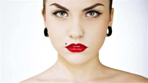 Piercing Labret Como Usar E Dicas De Modelos Para Apostar