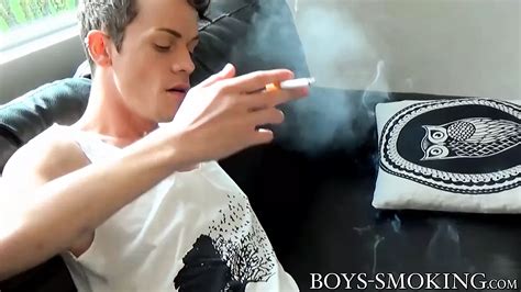 Handsome Amateur Jack Diamond Smokes Cigars And Jerks Off XHamster