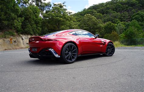 Review Aston Martin Vantage Torquecafe