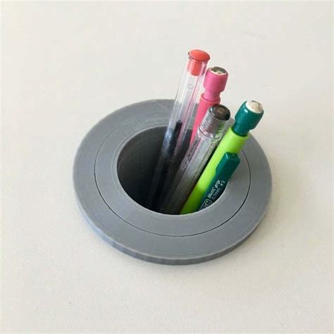 Télécharger fichier STL gratuit Pot a crayons pour rond de bureau