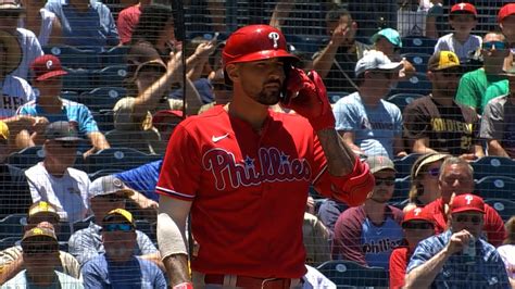 Nick Castellanos slaps four hits against the Padres | 06/26/2022 | Philadelphia Phillies