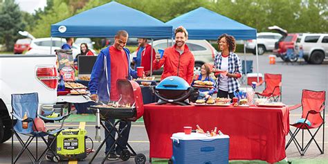 Football season is upon us, get ready w/ these tailgating essentials ...