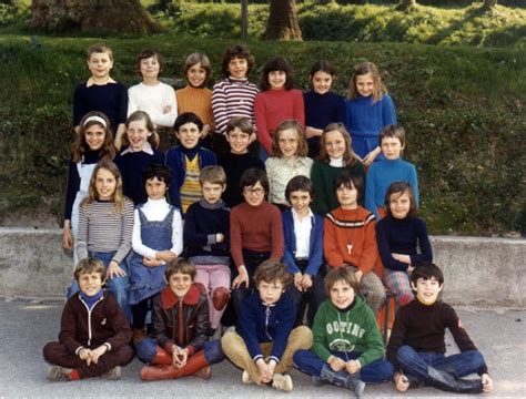 Photo De Classe Cm2 1975 1976 De 1976 Ecole Pre St Jean Copains Davant