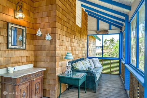 A Fire Island beach house for $1.1 million with a vintage vibe