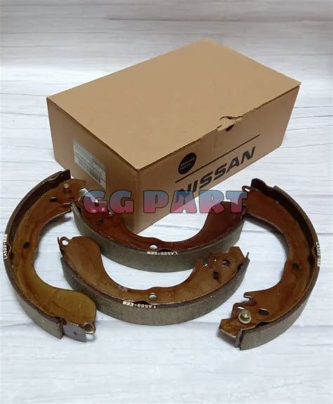 Kampas Rem Belakang Nissan Grand Livina Brake Shoe Rear