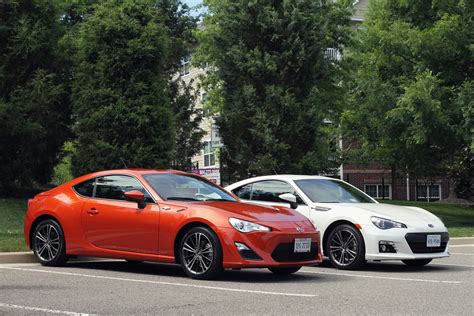 Brz And Frs Side By Side Toyota Gr86 86 Fr S And Subaru Brz Forum