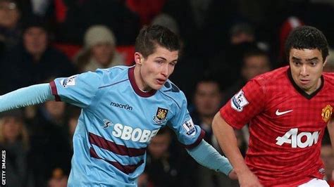 Dan Potts West Ham Defender Joins Portsmouth On Loan Bbc Sport