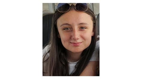 National Gardaí Renew Appeal For 15 Year Old Girl Whos Missing For